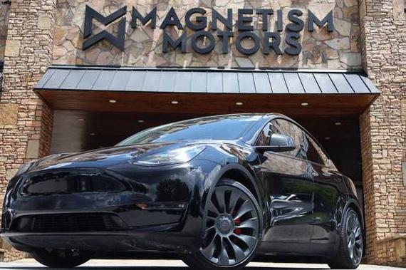 TESLA MODEL Y 2021 5YJYGDEF0MF252132 image